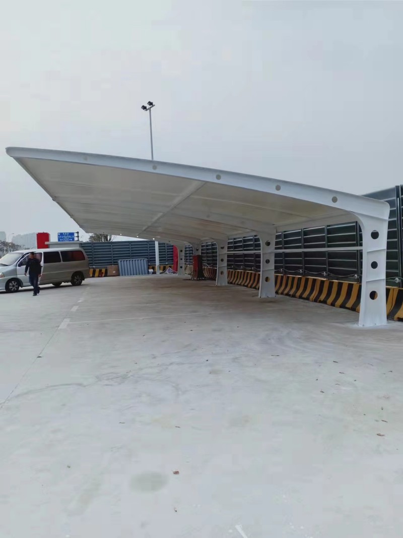 如何选择扬中市电动推拉棚公司？北雨膜结构值得信赖